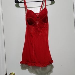 Chic Red Lace Chemise